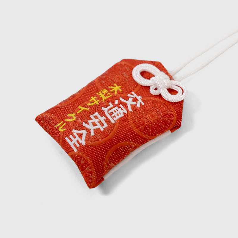 フルーツバスケット　お守り　赤い巾着　セット フルーツバスケット お守り 赤い巾着 セット フルーツバスケットお守り