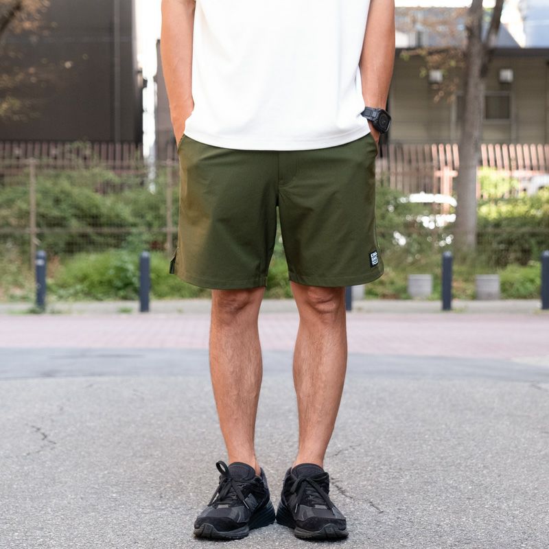 高密度 ハイストレッチナイロン 切替ショートパンツ　サイズ52 高密度 ハイストレッチナイロン 切替ショートパンツ サイズ52