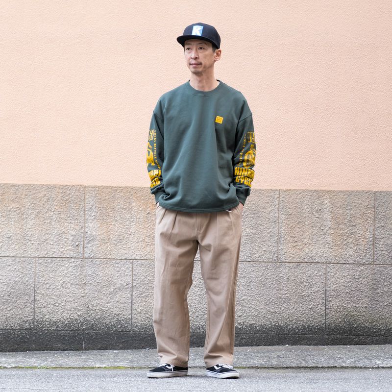 試着のみ　梨花着用 LON スウェット ブラックブラウン 楽天市場】「お散歩フレンズ」裏起毛ロゴ発泡プリント＆刺繍BIG